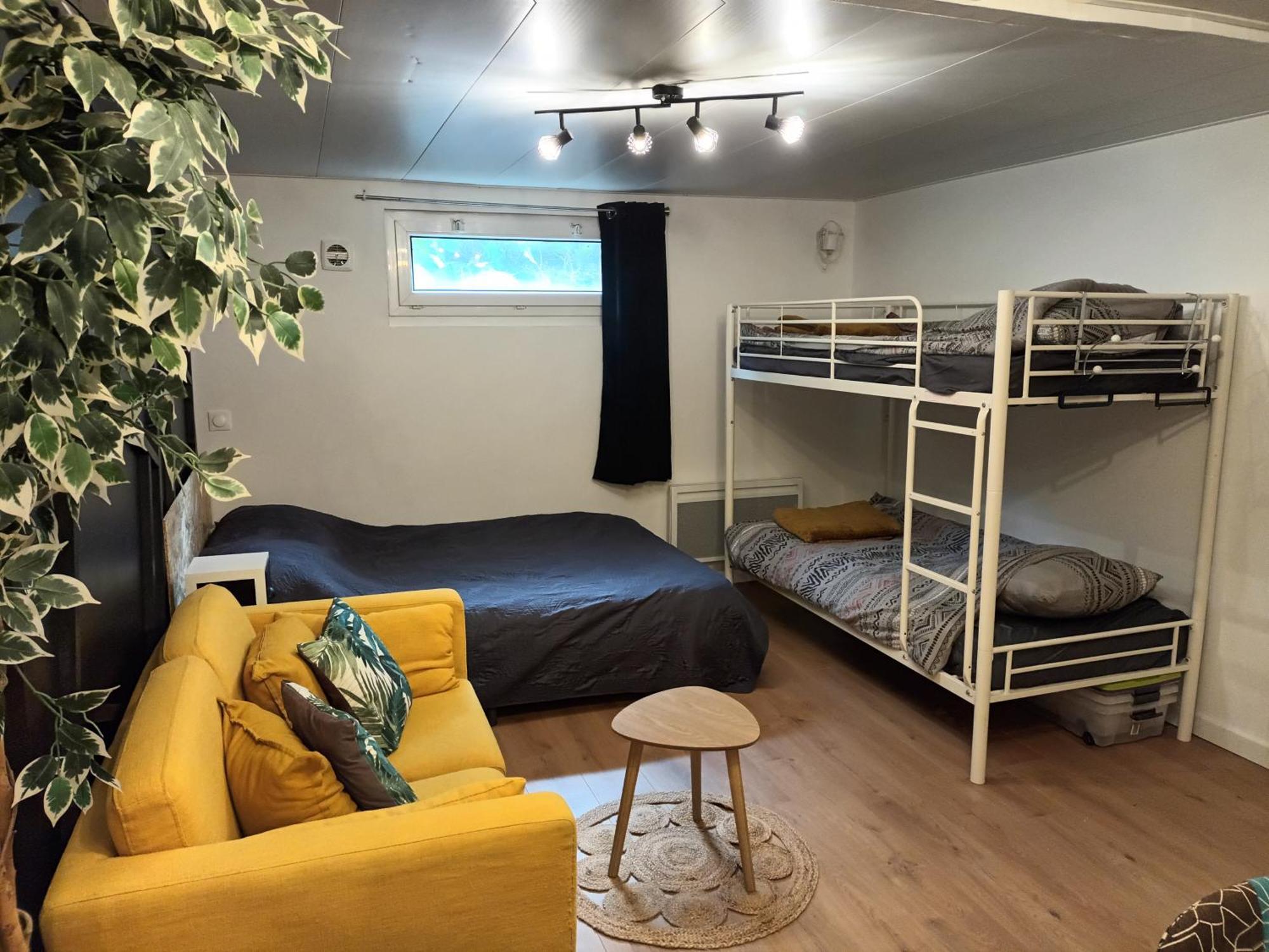 Appartement Tout Confort Le Fresne-Camilly Buitenkant foto
